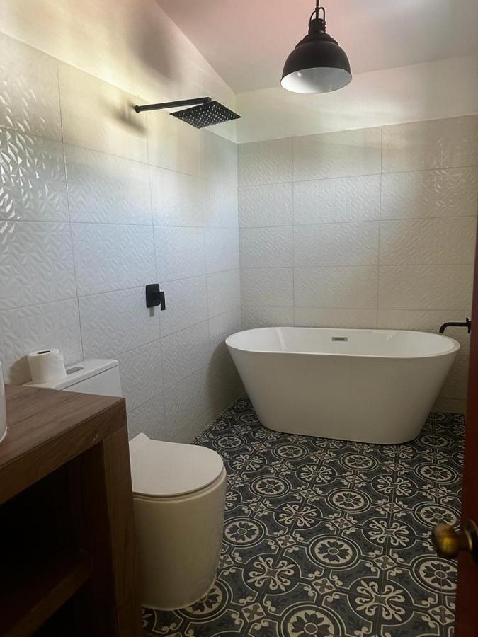 Casa De Lizamaria Lägenhet Manzanillo Exteriör bild